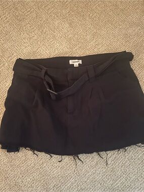 Garage Navy Blue Women's Frayed Hem Belted Mini Skirt